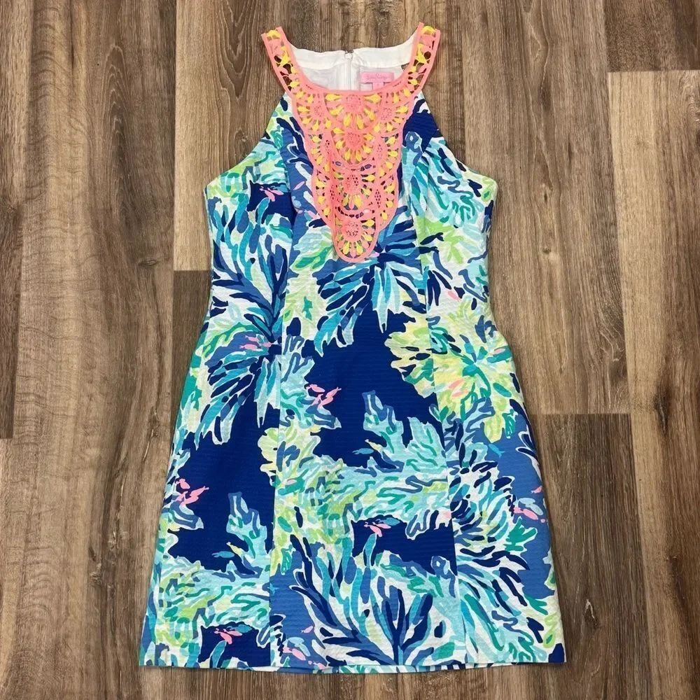 Lilly Pulitzer Pearl Shift Mini Dress Lace Neckline Wade and Sea Women’s 6 - Picture 2 of 4
